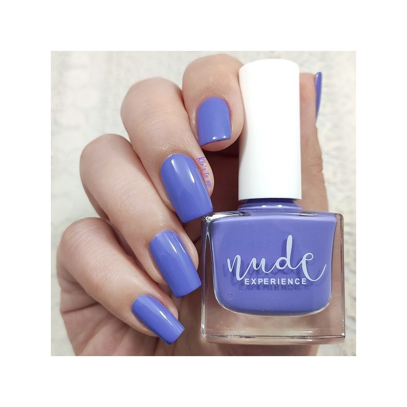 Vernis à ongles violet pastel naturel, français et végan — free download